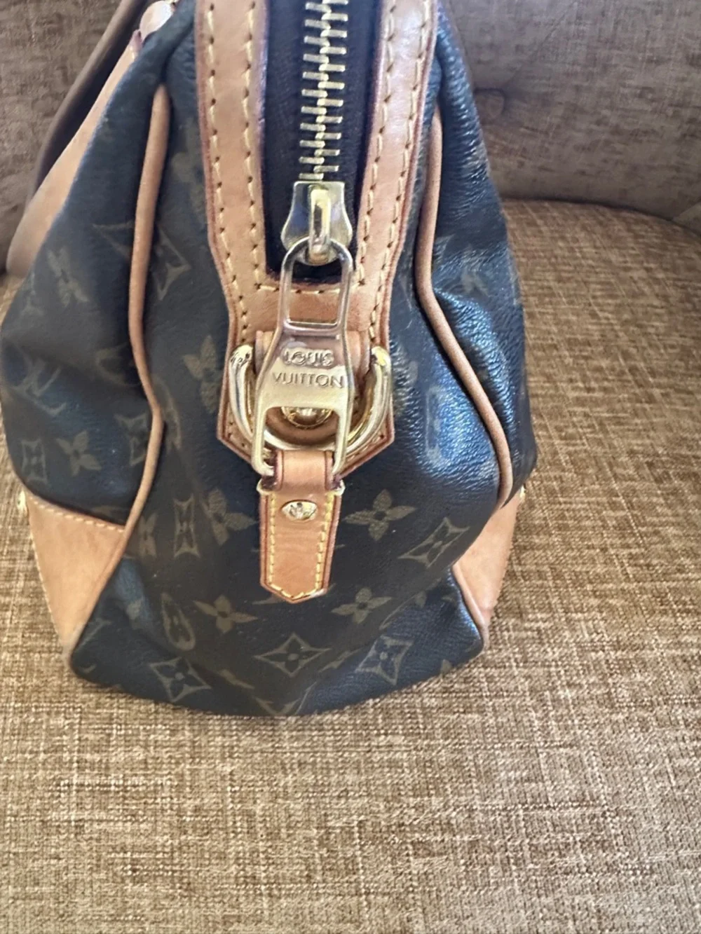 Louis Vuitton Monogram Canvas Top Handle Tote - Brown & Tan - Picture 3 of 16